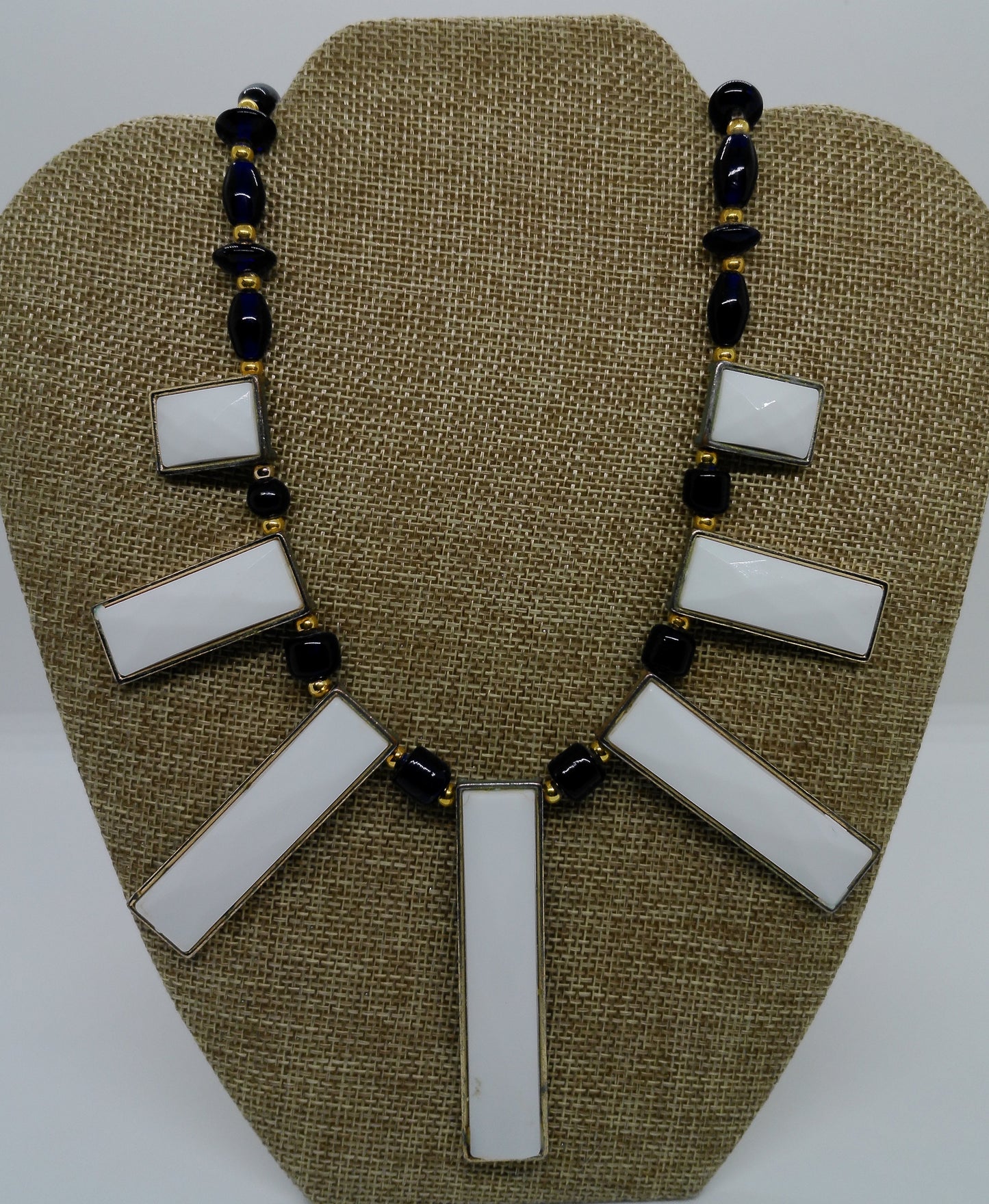 Blue-and-White Dazzler